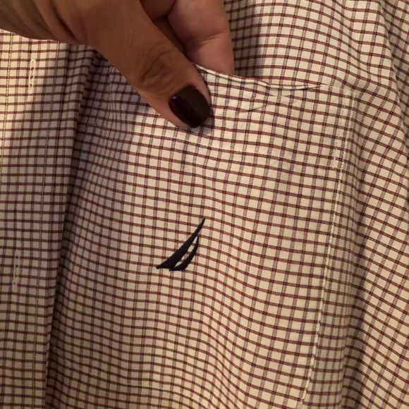 Men’s Nautica SS Button Down Shirt - Large - Picture 2 of 4
